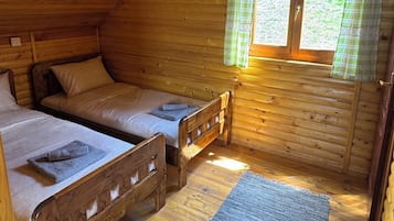2 bedrooms, free WiFi, bed sheets