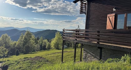 Cozy Wooden Cabin on Tara âą 1320m Altitude âą Sleeps 6 âą Stunning Views
