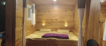 container wood house