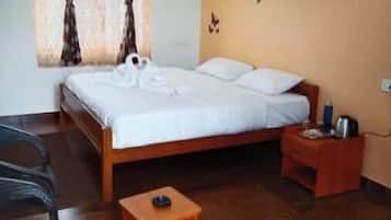 1 bedroom, free WiFi, bed sheets