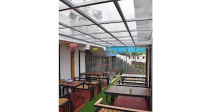Kathiresan's Diamond hill view cottage