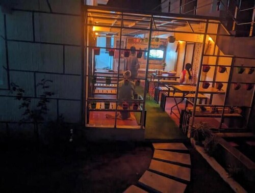 Kathiresan's Diamond hill view cottage