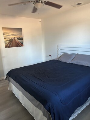 3 Schlafzimmer, Bügeleisen/Bügelbrett, WLAN, Bettwäsche