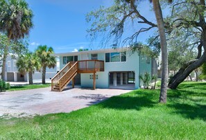 House, Multiple Beds (Seashell Blue) | Exterior