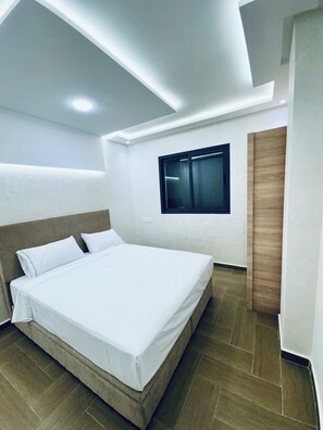 2 bedrooms, iron/ironing board, free WiFi, bed sheets - DAR NAJAT - well located (Tanger)