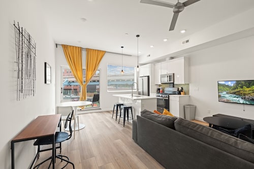 Stunning 1-bedroom apartment in lovely Philadelphia with AC