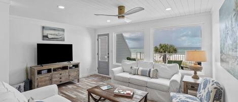 Apartment (2 Bedrooms) | Front of property