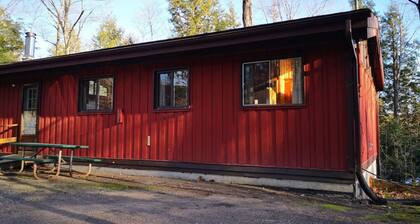 Deluxe Three Bedroom Cottage