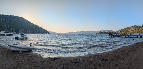 Strand