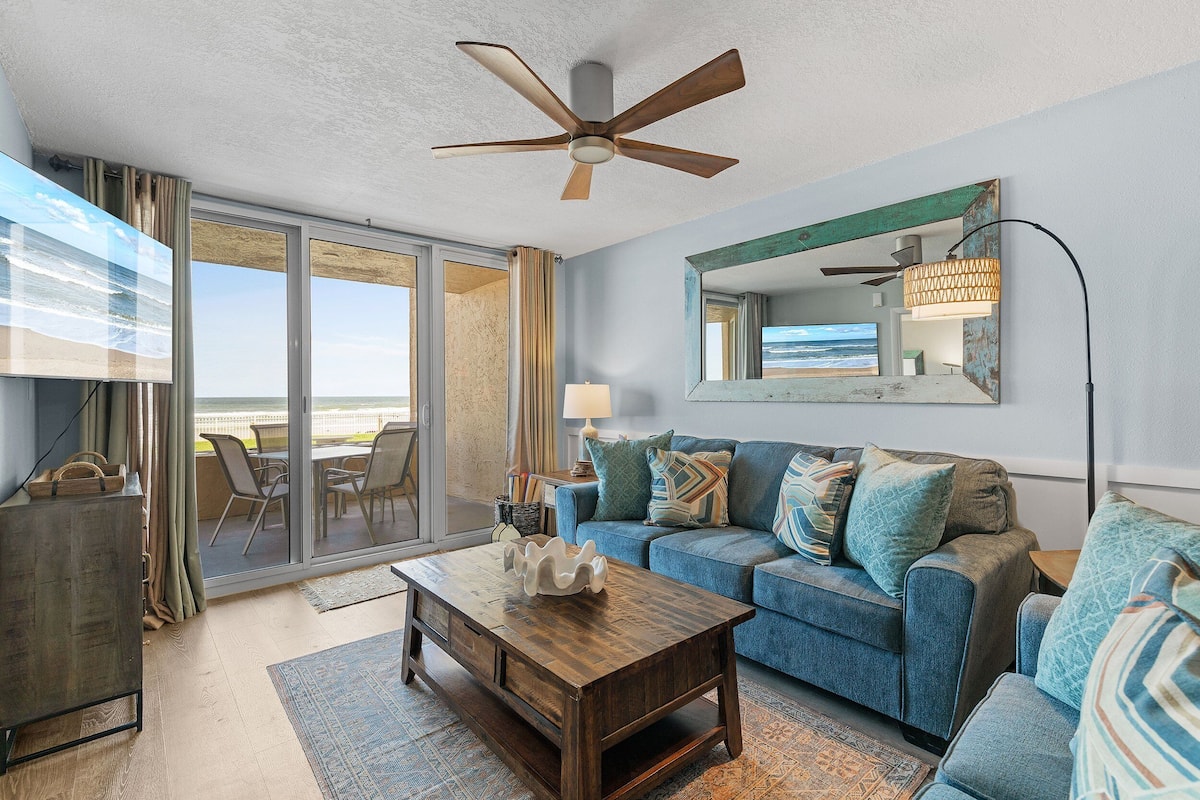 Condo, Multiple Beds, Balcony, Ocean View (Oceania Beach Club 103) | Living area