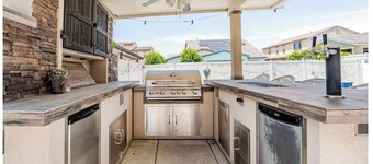 The Villa · Private Cozy Getaway