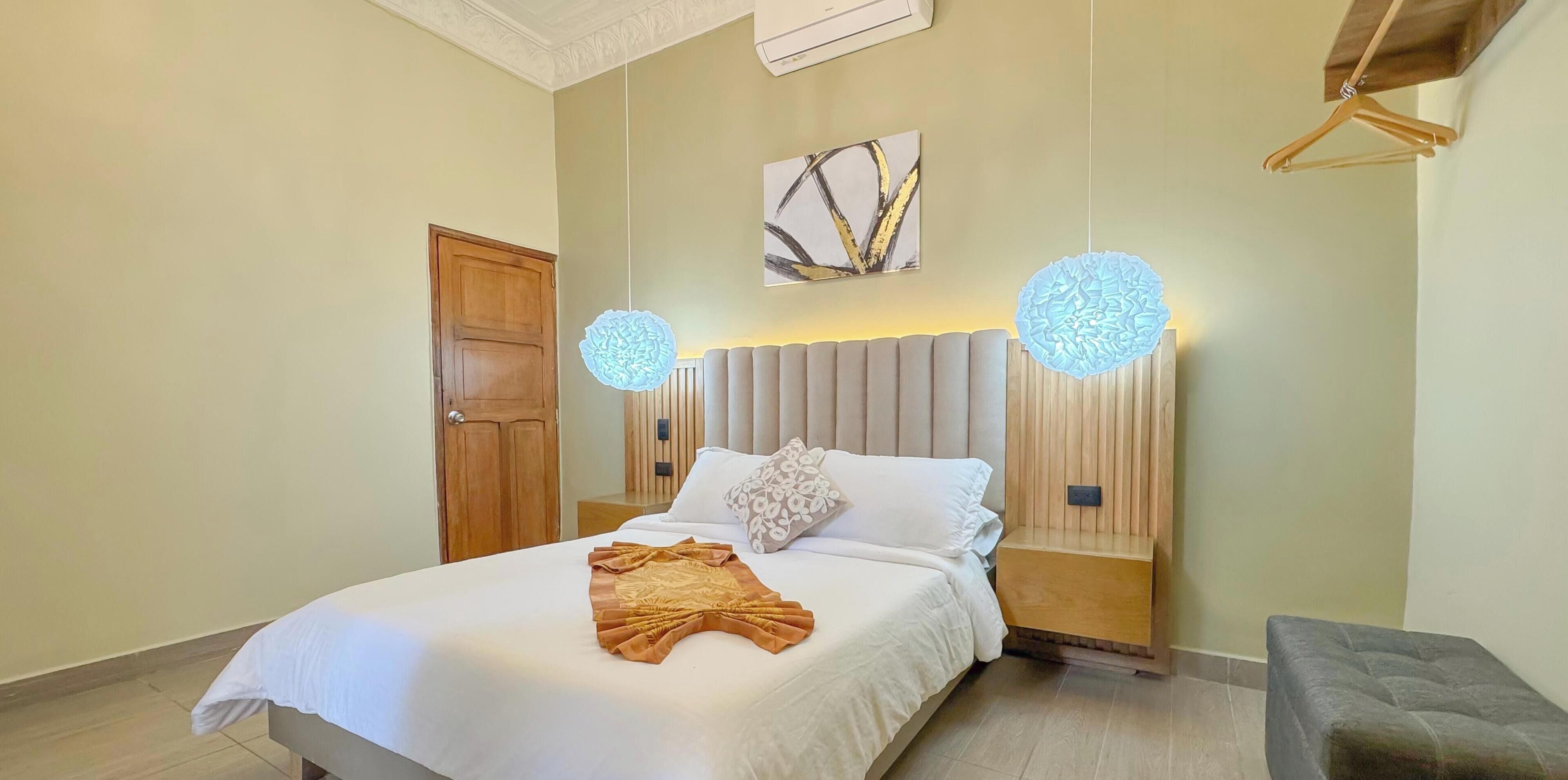 Deluxe Double Room | In-room safe, laptop workspace, blackout curtains, soundproofing