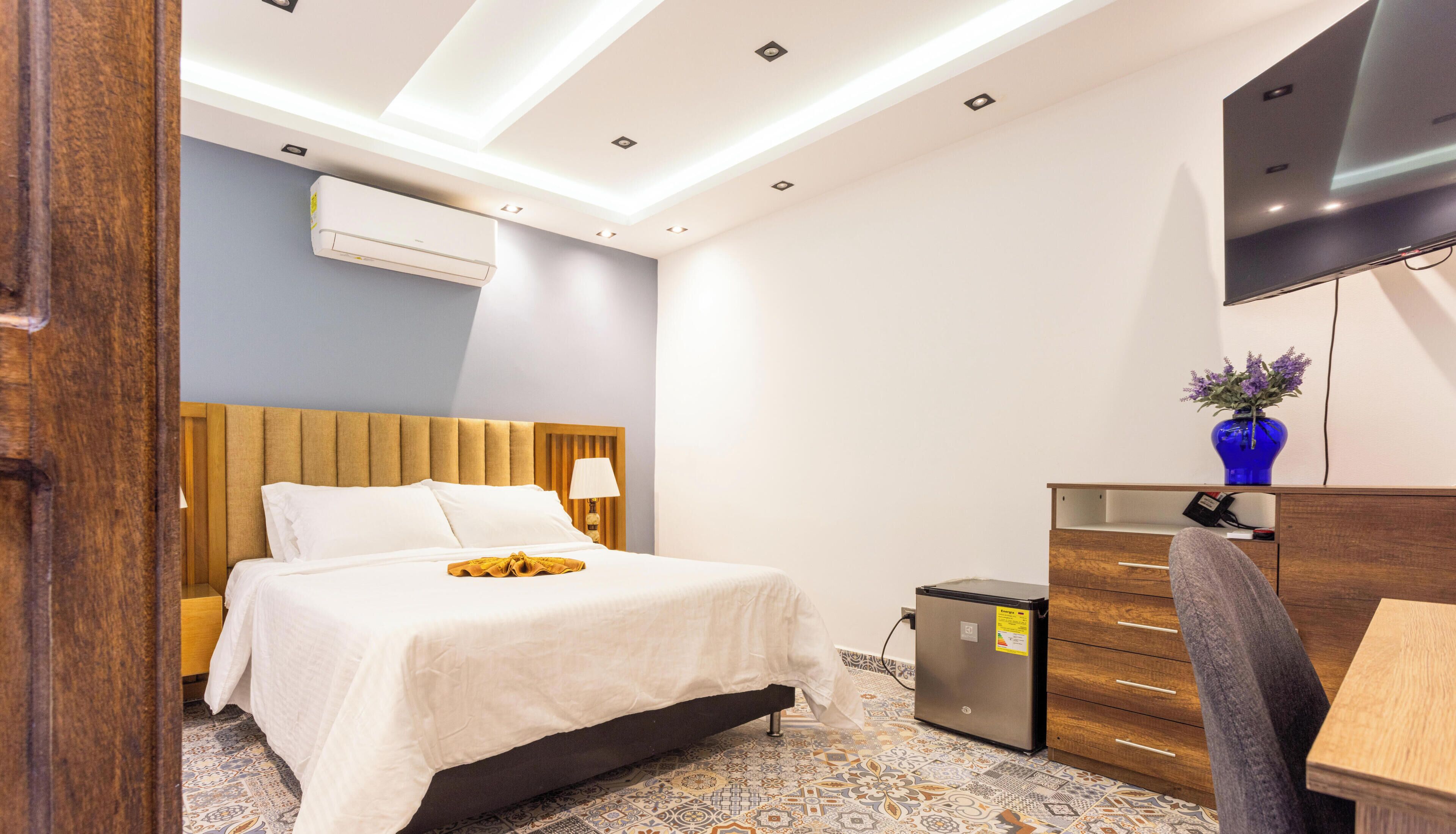 럭셔리 더블룸 | 객실 내 금고, 노트북 작업 공간, 암막 커튼, 방음 설비