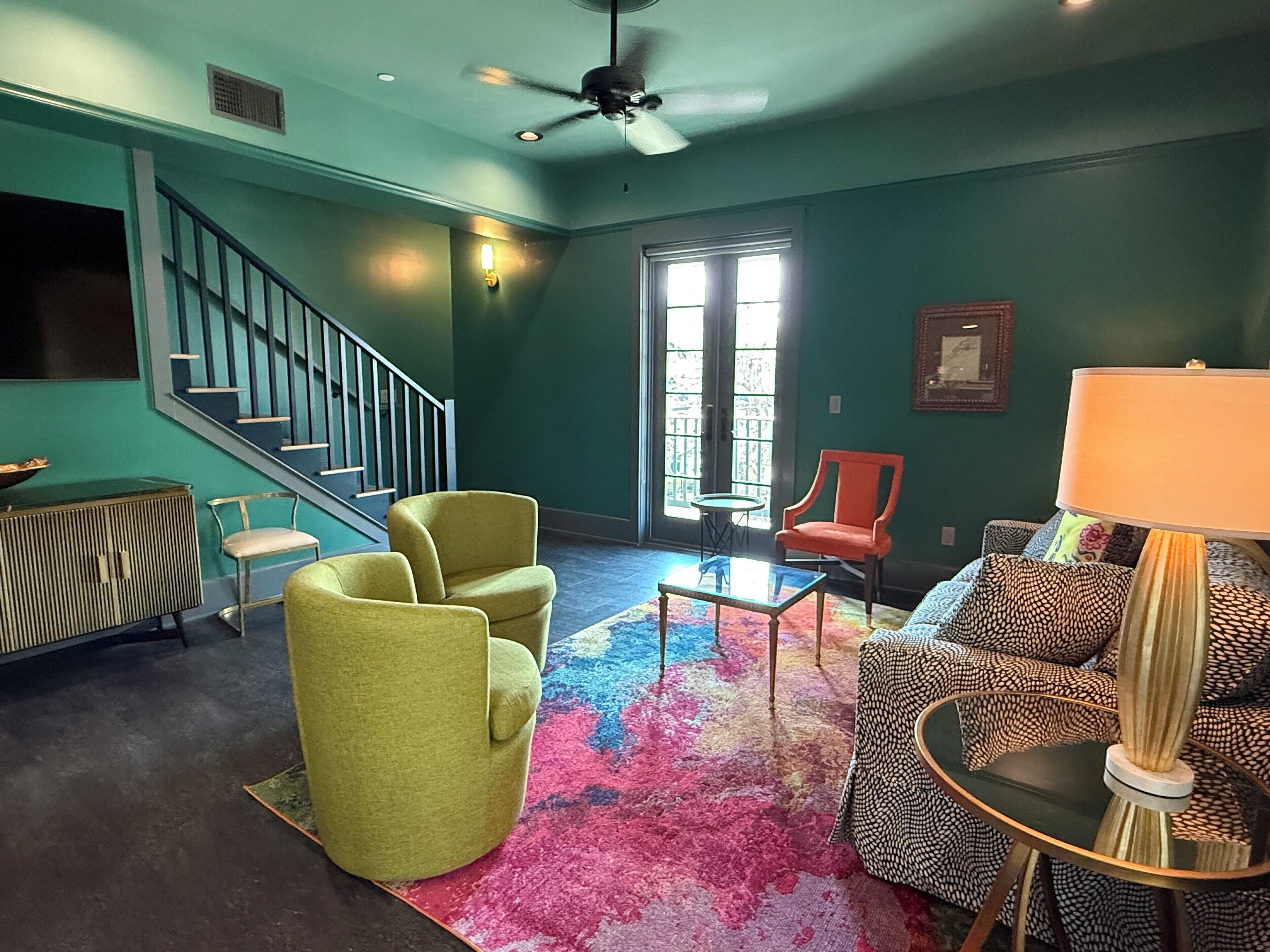 The Executive @ The Pullman House Downtown W/ Heated Pool - Ocean Springs, MS