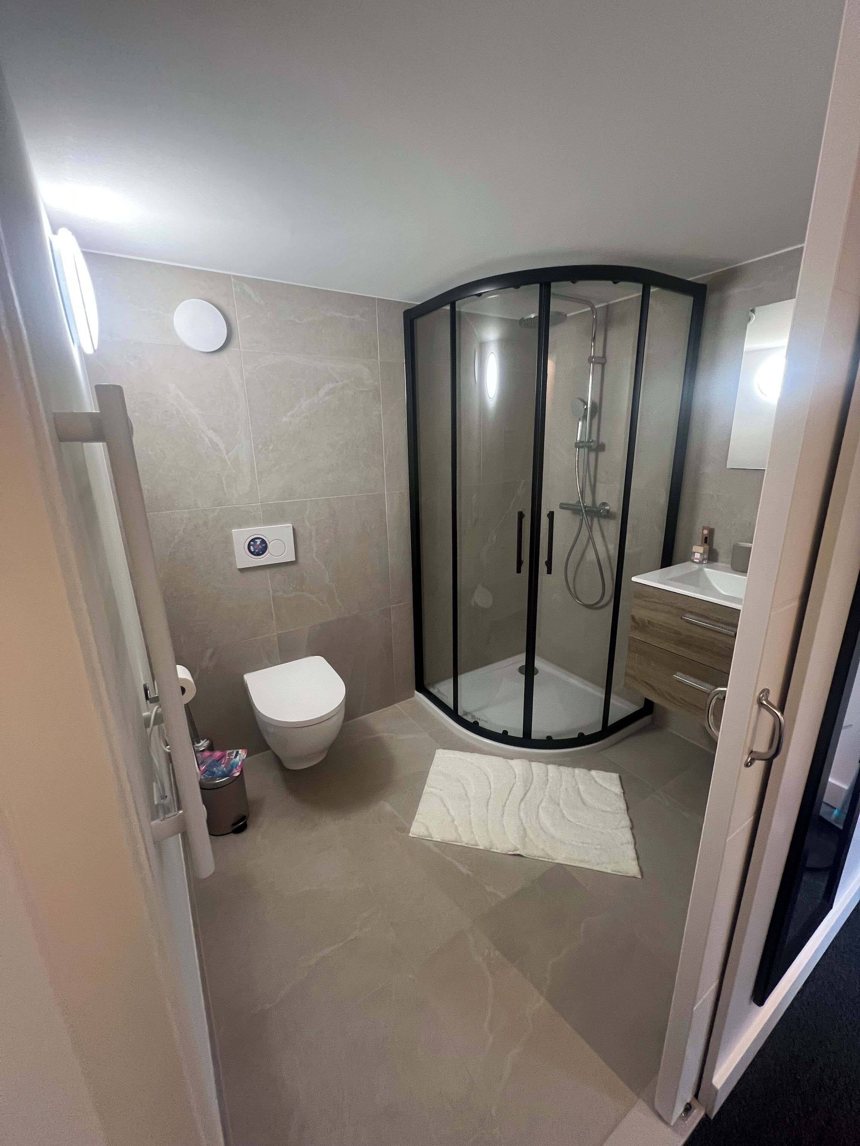 Towels, soap, toilet paper