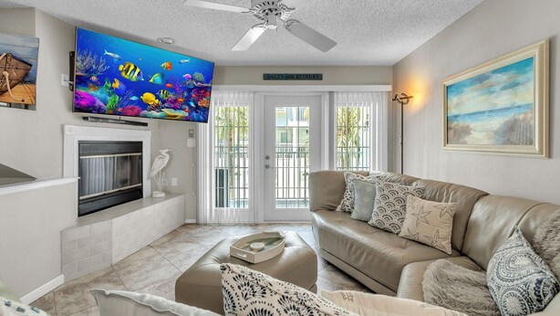 Hus, 2 queensize-senger (Sunset Reef 112) | Oppholdsområde