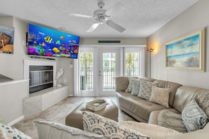Casa, 2 letti queen (Sunset Reef 112) | Area soggiorno