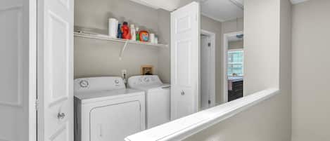 House, 2 Queen Beds (Sunset Reef 112) | Interior