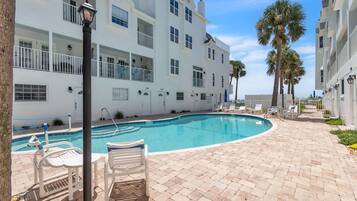 House, 2 Queen Beds (Sunset Reef 112) | Pool | A heated pool