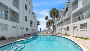 Hus, 2 queensize-senger (Sunset Reef 112) | Basseng | Et oppvarmet basseng