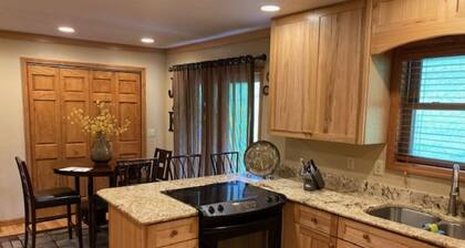 Shuler Farm: 3BR House