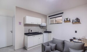 Apartemen Basic | Interior