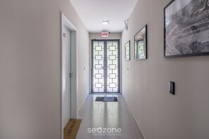 基本公寓 | 內部