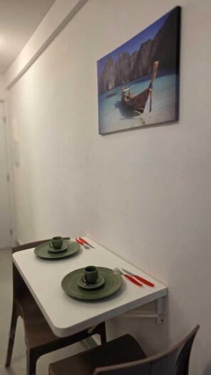Comfort Apartment, City View | Living area - Flat Nixxus 17 a passos da praia byLP (Ipojuca)