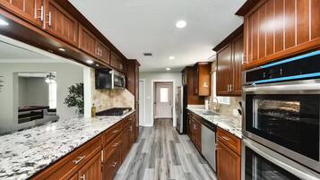 Microwave, oven, stovetop, dishwasher