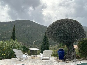 Terrace/patio - Villa Thymfalaise - Enchanting sea-view villa with Pool ar Côte d'Azur (Roquebrune-sur-Argens)