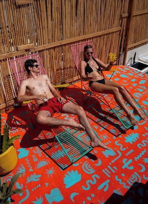8 piscinas al aire libre
