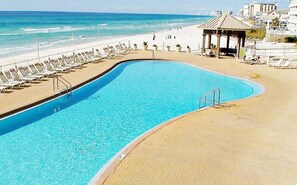 Condo, Multiple Beds (Treasure Island 1804) | Pool
