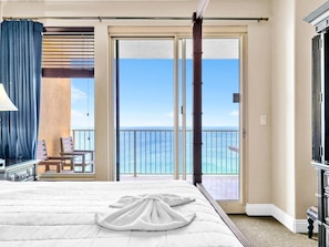 Condo, Multiple Beds (Treasure Island 1804)