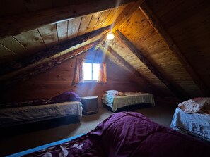 2 多间卧室、免费 WiFi、床单