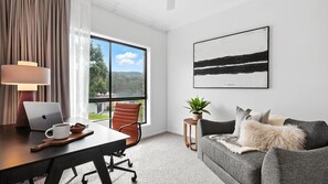 Älytelevisio, työhuone