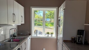 茶具/咖啡用具、冰箱、微波炉、烤箱