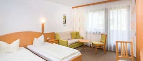 In-room safe, free WiFi, wheelchair access