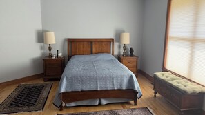 2 habitaciones, escritorio, wifi y ropa de cama