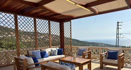 Bluehouselb Private Villa with Big Garden & Pool