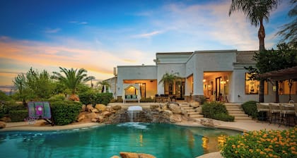 Luxury retreat | massages, pool, golf, sunsets, movie, games.