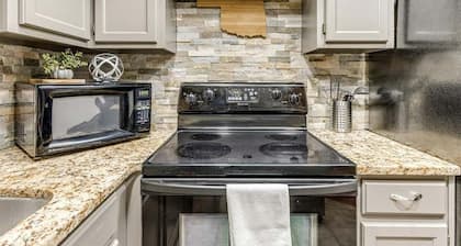 2-bedroom Wooded view condo in awesome NW OKC in Bluff creek. Entire condo