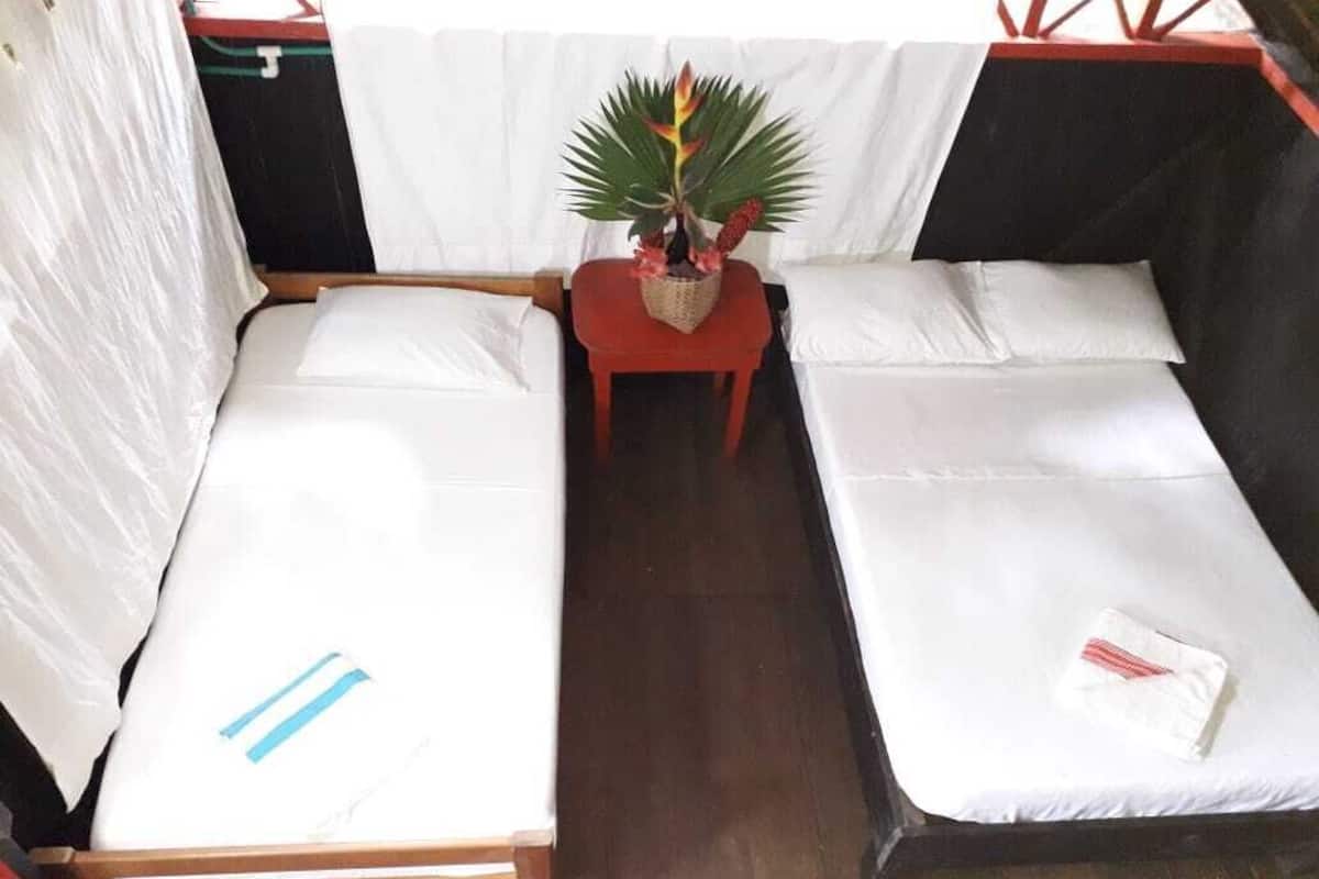 Classic Triple Room, Balcony, Hill View