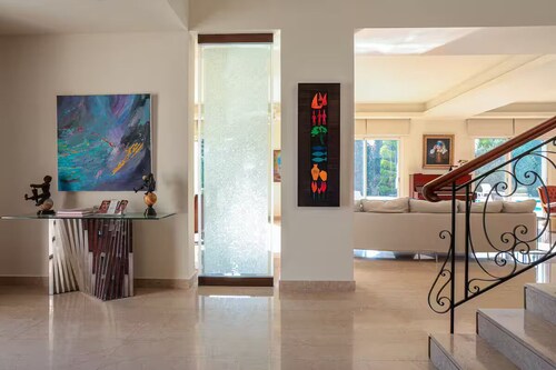 Villa del Arte Batroun Luxury Escape 5min to Beach