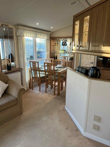 KnJ coastal getaways
6 berth caravan located in Ingoldmells skegness