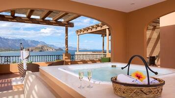 Elite Penthouse, 4 Bedrooms, Ocean View | Terrace/patio