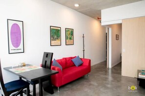 ال�منشأة من الداخل