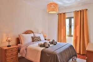 2 bedrooms, desk, iron/ironing board, WiFi - Apartamento Janela do Atlantico (Machico)