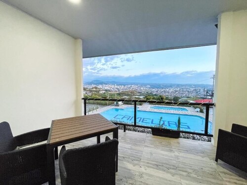 Apartamento Superior con balcón 2
