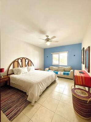 WiFi, bed sheets