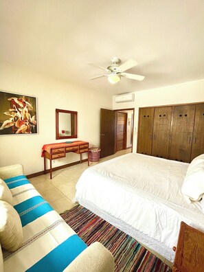 1 bedroom, WiFi, bed sheets